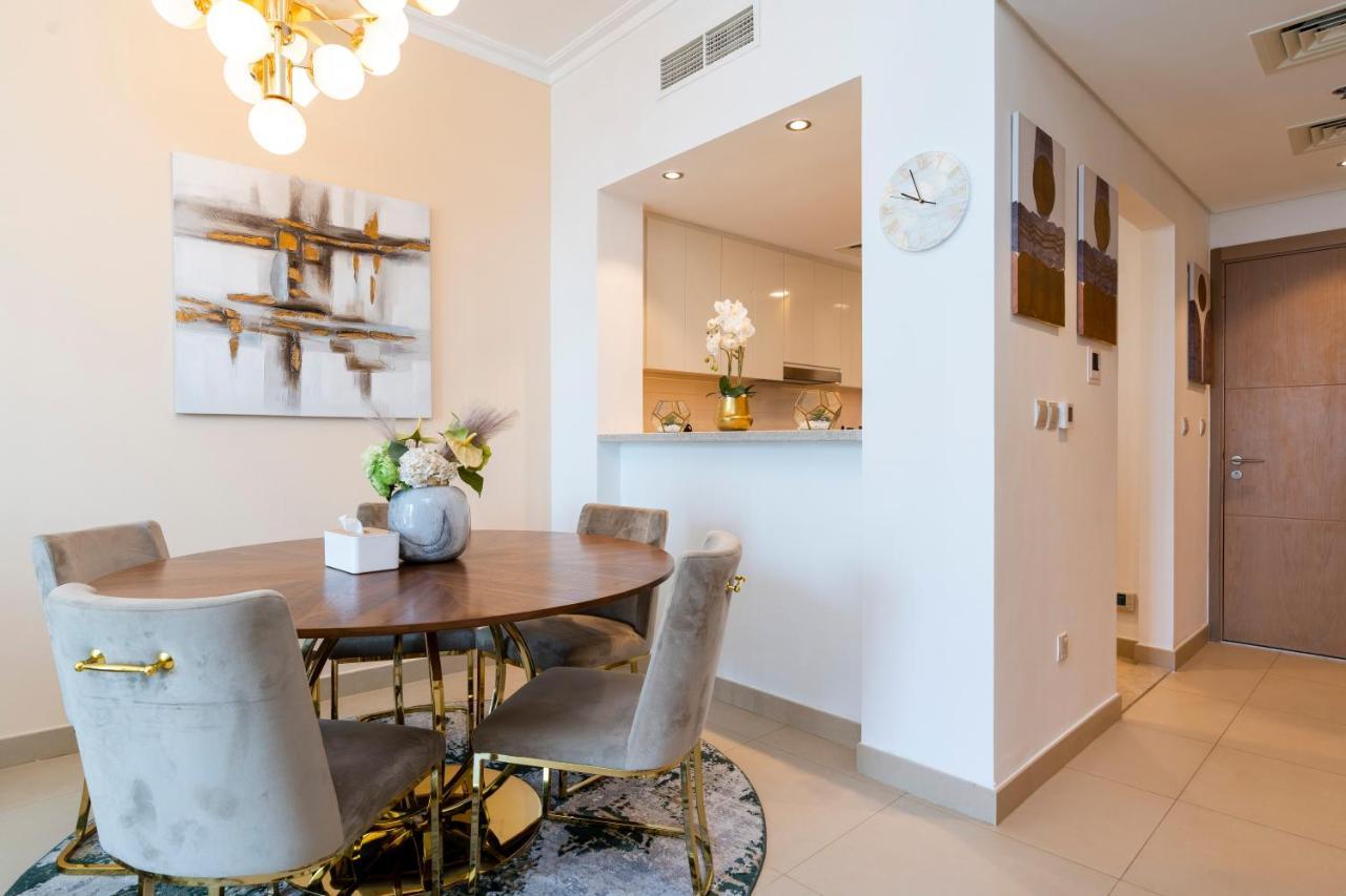 Prestige Living 1Br With Full Burj Khalifa View By Auberge Dubai Exterior foto